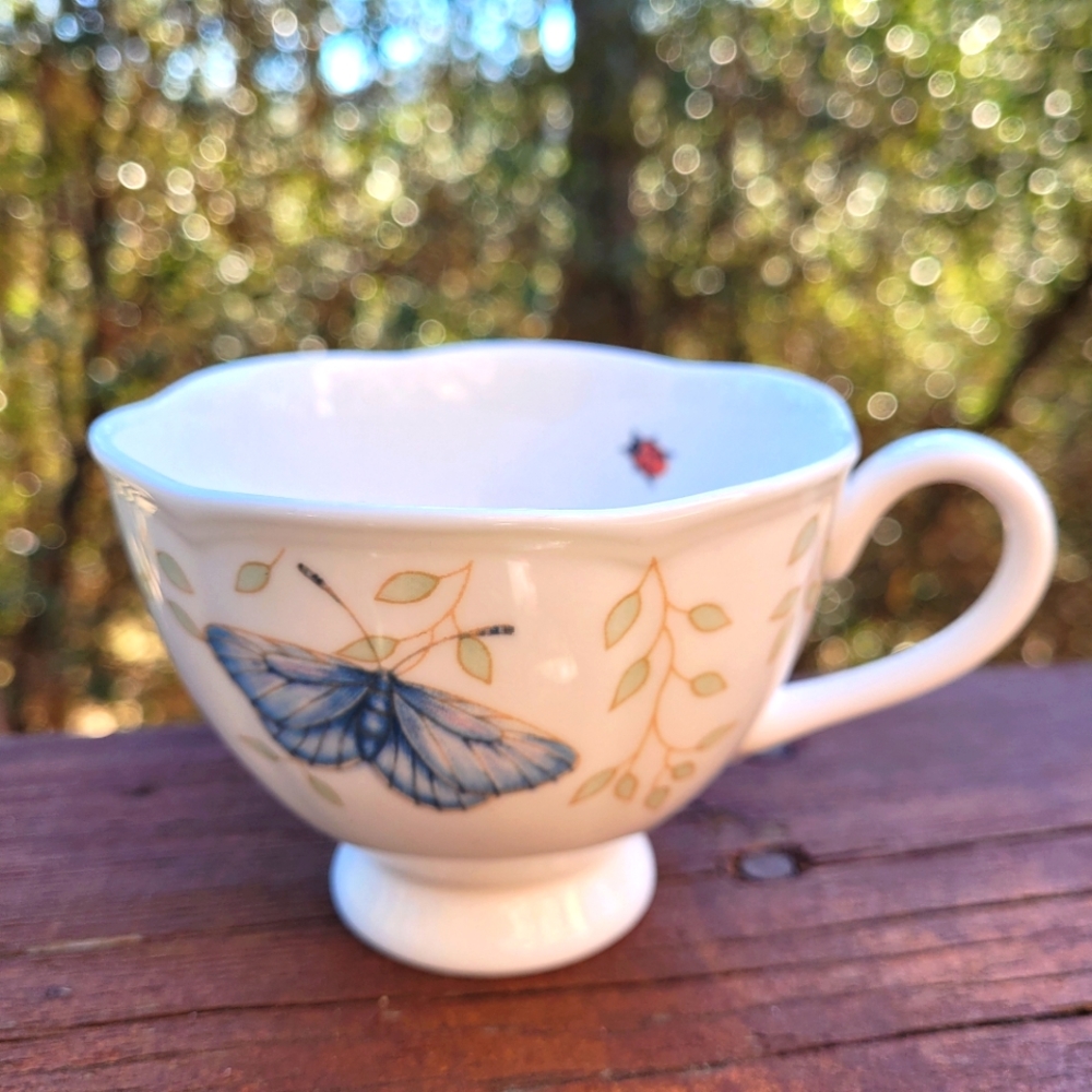 Vintage Lenox Butterfly Meadow footed teacup🦋
